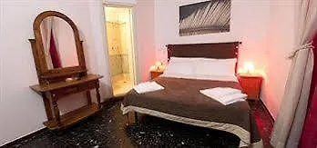 Bed & Bed Peterson Флоренция